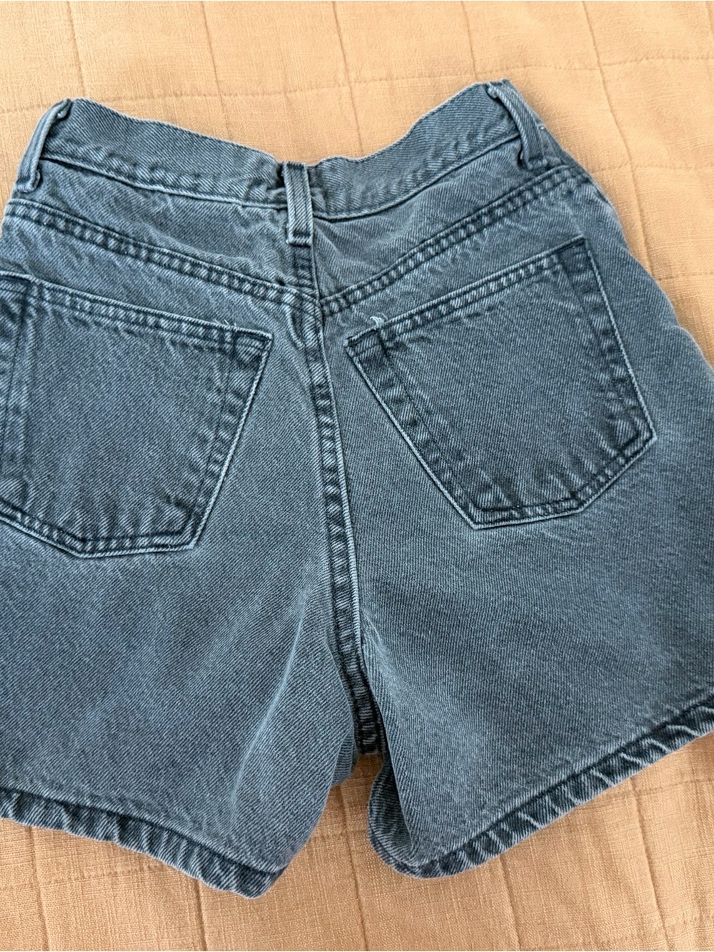 Old Navy Vintage Washed Black High-Waist Denim Shorts - Picture 5 of 8